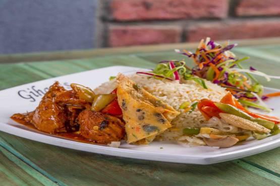 Chicken Chili Dry with vegetable and fried rice Set Menu 2